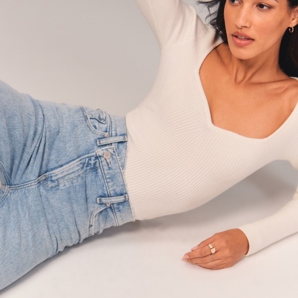 AF Curve Love High Rise 90s Straight Jean Light Criss-Cross Button waist Size 27 - Picture 7 of 15